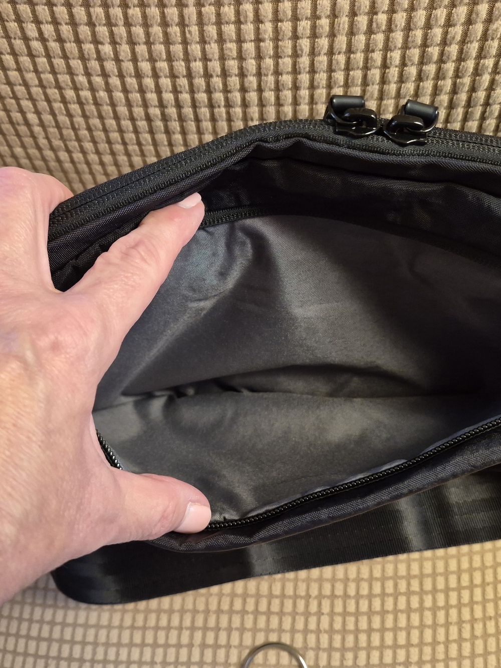 CHROME brand Crossbody Sling Bag - Picture 5 of 10